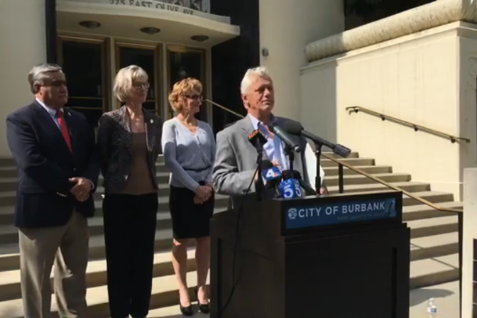 Burbank Mayor Will Rogers, with the vice mayor and members of the City Council, announcing that he has stage 4 liver cancer at a press conference on Wednesday, Sept. 20, 2017.