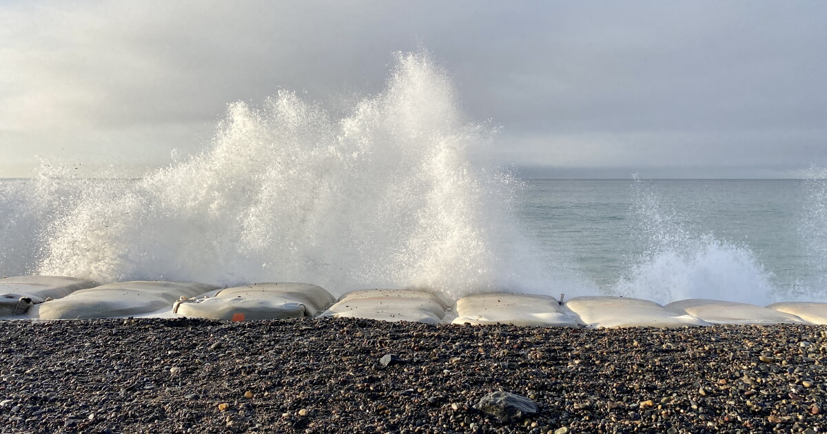 Storm Surge And High Tides Test OC Beaches | LAist