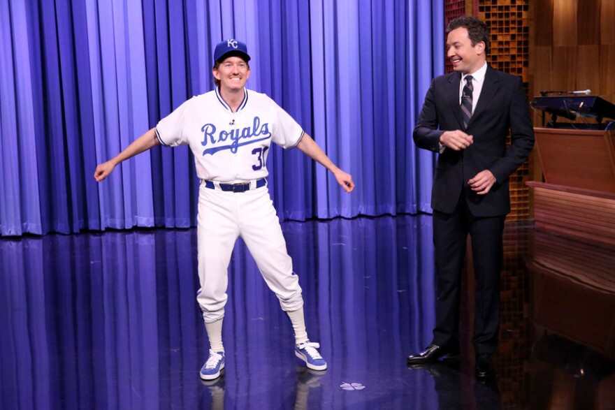 THE TONIGHT SHOW STARRING JIMMY FALLON -- Episode 0355 -- Pictured: (l-r) A.D. Miles as Bret Saberhagen and host Jimmy Fallon during the monologue on October 28, 2015 -- (Photo by: Douglas Gorenstein/NBC)