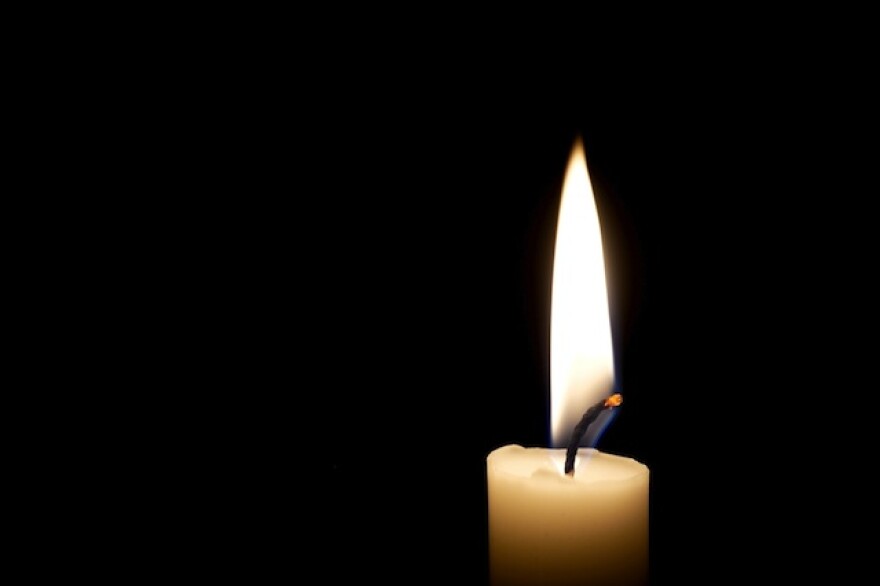 candle.jpg