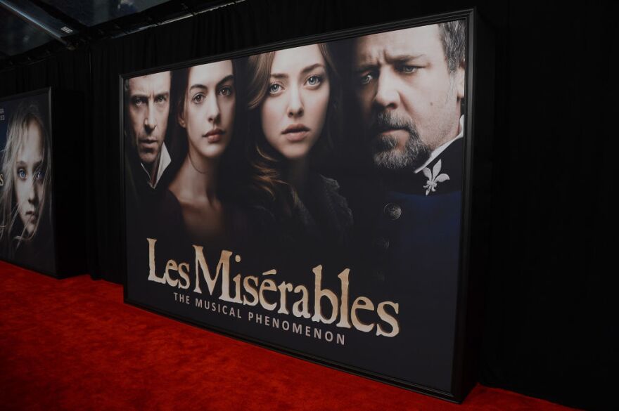 NEW YORK, NY - DECEMBER 10: General view of the atmosphere at the "Les Miserables" New York Premiere at Ziegfeld Theater on December 10, 2012 in New York City.  (Photo by Larry Busacca/Getty Images)