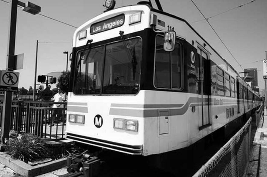 blueline-train-20.jpg