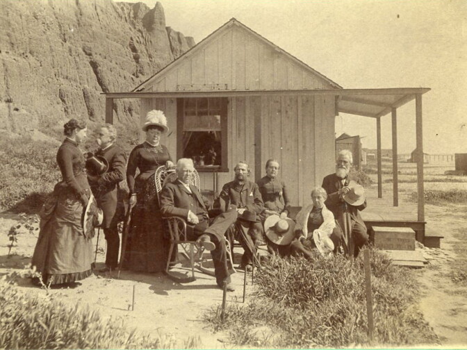 E.G. Morrison (ca. 1827–1888), Visitors to Santa Monica Beach, ca. 1880s. Albumen print, Ernest Marquez Collection. The Huntington Library, Art Collections, and Botanical Gardens.