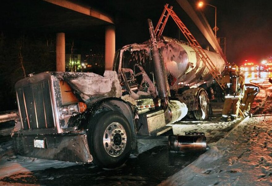 tanker-fire-lafd.jpg