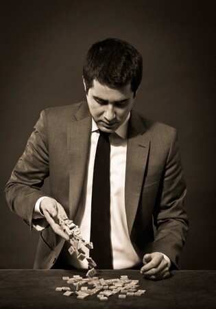 Magician David Kwong