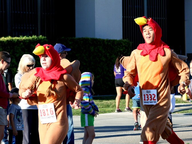 About 4,500 hundred people participated. in Thursday’s 35th Annual Harry Sutter Memorial Thanksgiving Day Turkey Trot Fun Run in Torrance.
