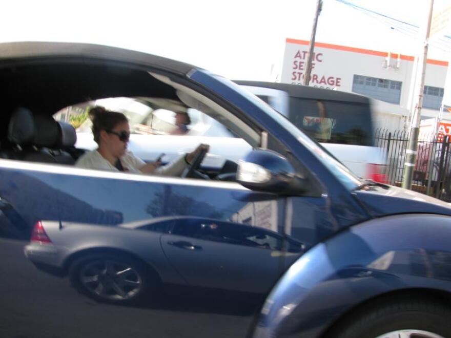 texting-while-driving2.jpg