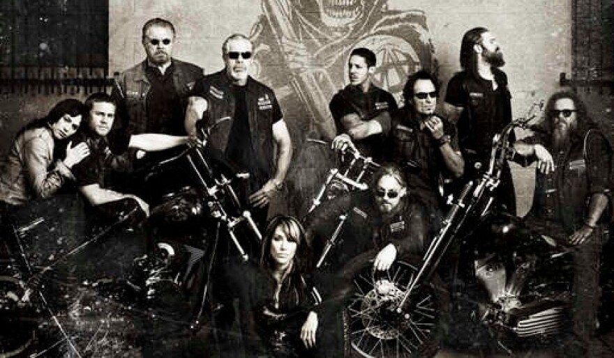 sons-of-anarchy-season-4-the-gang.jpg