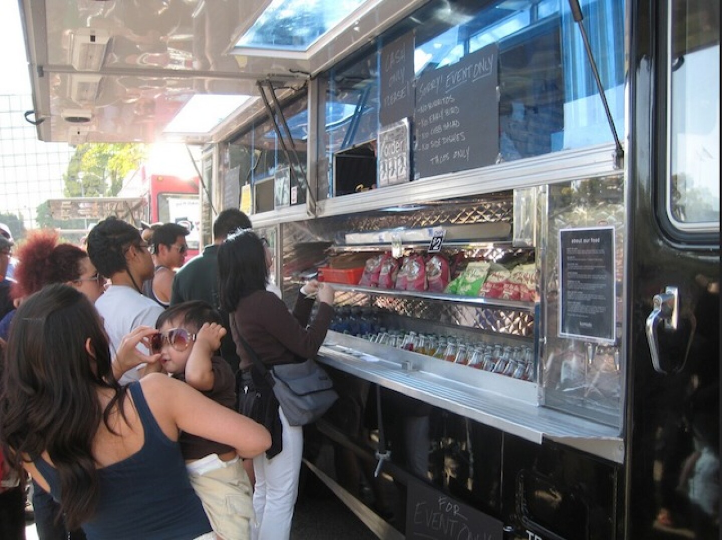 foodtruck.jpg