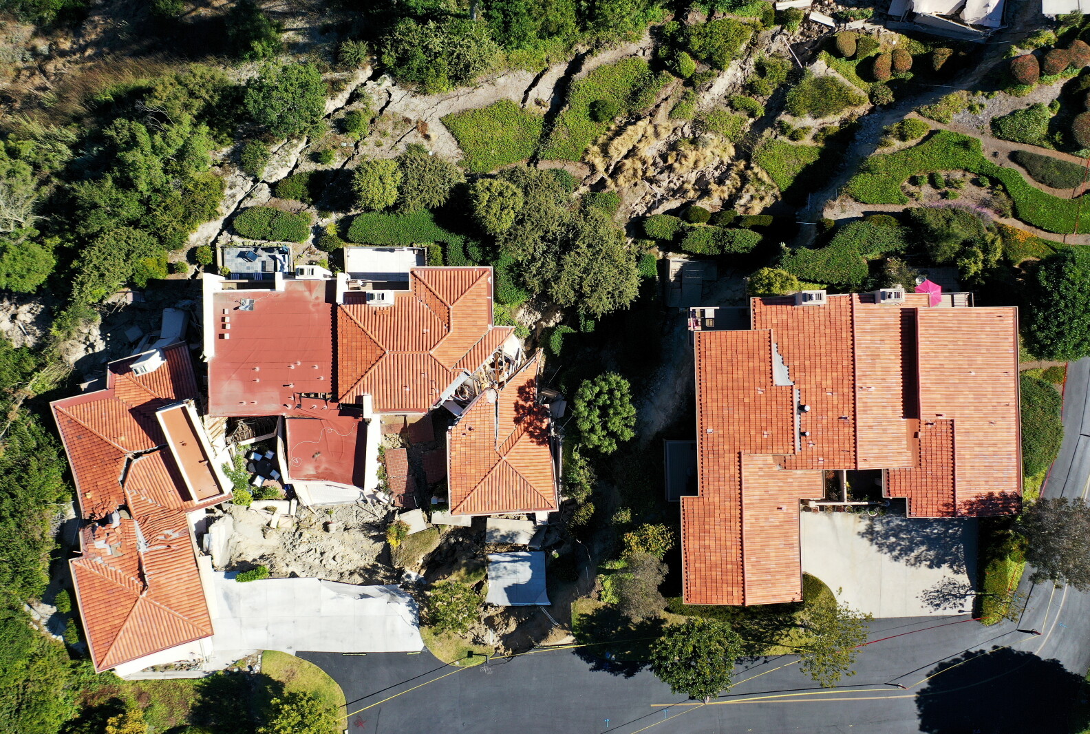 Rancho Palos Verdes says it's dealing with a much larger and faster ...