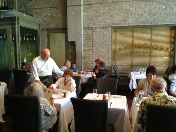 Campanile, a prestige dining spot for locals and notable Angelenos, will close after 23 years in Hancock Park. Republique, a new bistro and bakery under chef Walter Manzke, will reopen in its place. 