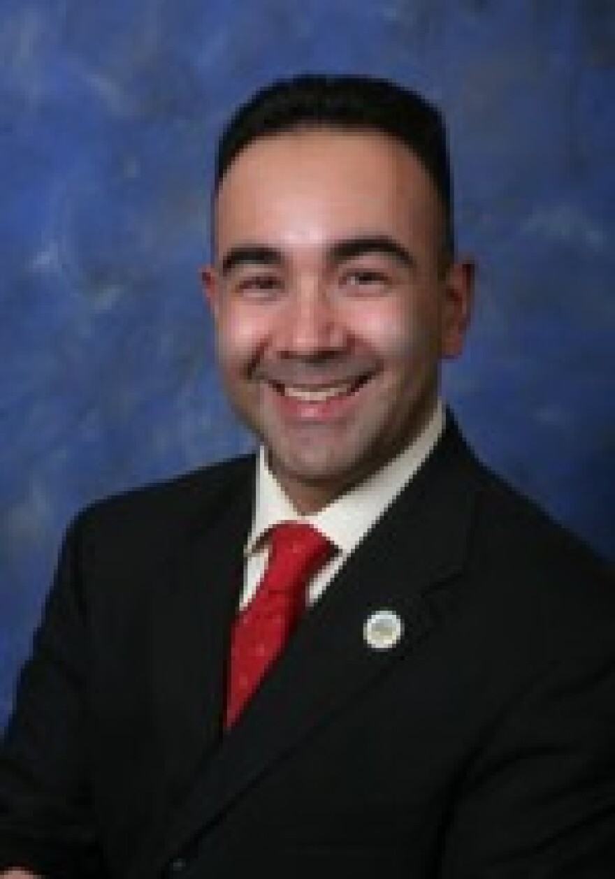 louie-lujan.jpg