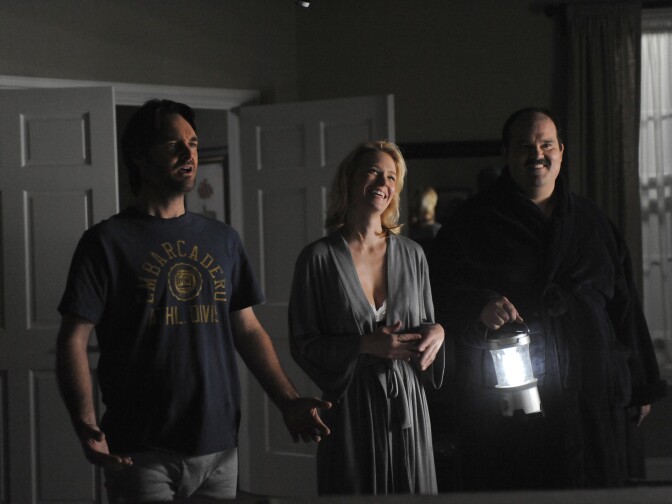 L-R:  Phil (Will Forte), Melissa (January Jones) and Todd (Mel Rodriguez) in “She Drives Me Crazy/Mooovin’ In” on Fox's "The Last Man On Earth."