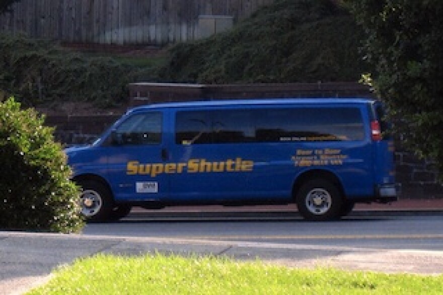 supershuttle-contract-lax.jpg