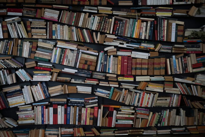 A picture taken on September 27, 2018 in Manosque, southern France, during the 20th "Les Correspondances" literary festival shows a bookshelf in a street. (Photo by JOEL SAGET / AFP)        (Photo credit should read JOEL SAGET/AFP/Getty Images)