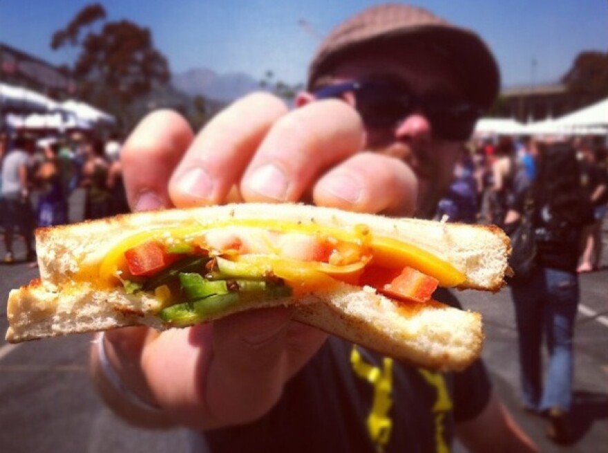 2012-10th-GCI-grilled-cheese.jpg