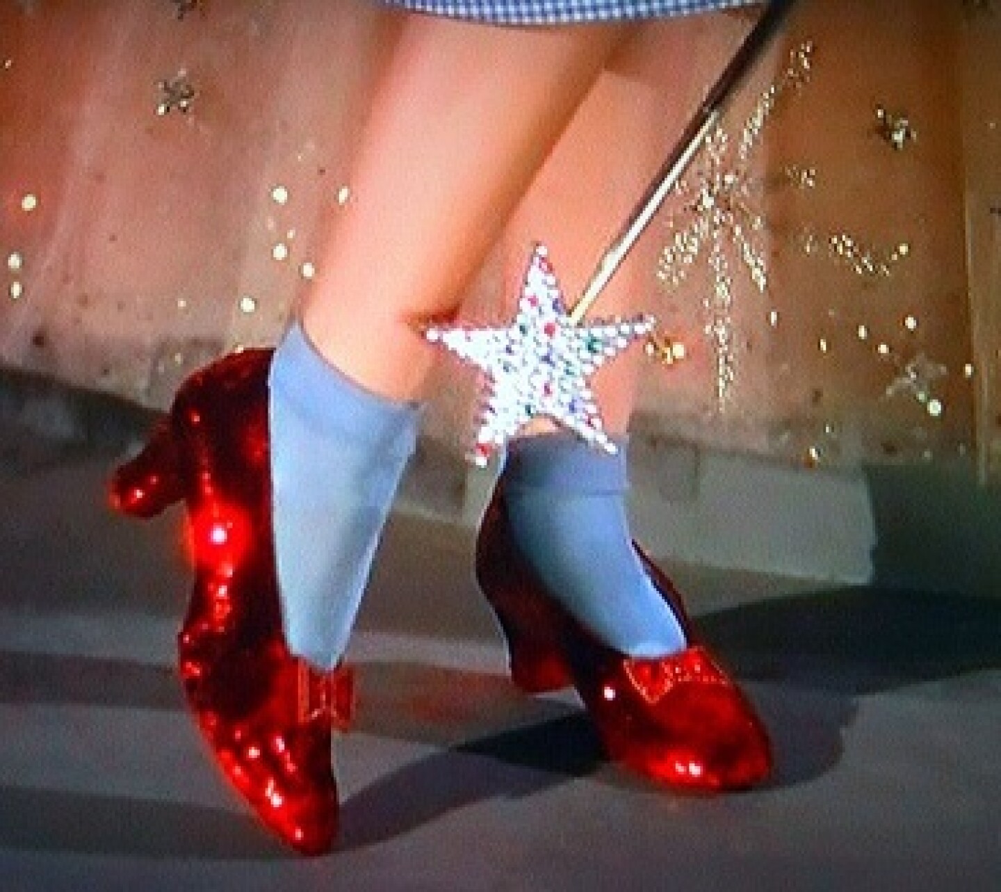 ruby-slippers-wizard-of-oz-366.jpg
