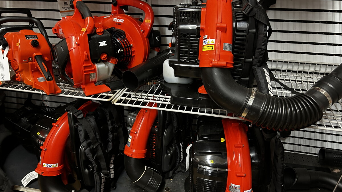 Leaf Blower Bans: Good For Climate … Bad For Business? (And Other Headlines) - Vimarsana News