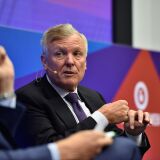 NEW YORK, NY - SEPTEMBER 29:  Chairman & CEO Charter Tom Rutledge speaks onstage at the Spectrum Reach Leadership Breakfast panel at the Nasdaq MarketSite during 2016 Advertising Week New York on September 29, 2016 in New York City.  (Photo by Roy Rochlin/Getty Images for 2016 Advertising Week New York)
