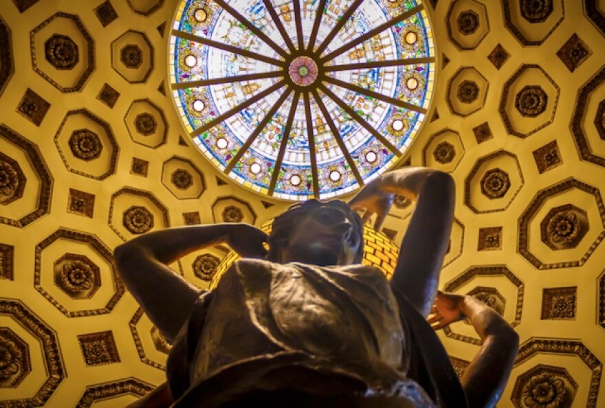 nhm-statue-ceiling.jpg