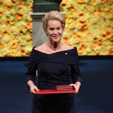 Co-laureate of the 2018 Nobel Prize in Chemistry US chemical engineer Frances Arnold, poses with her Nobel Prize during the Award ceremony 2018 on December 10, 2018 at the Concert Hall in Stockholm, Sweden.