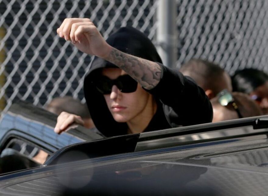 bieberglasses.jpg