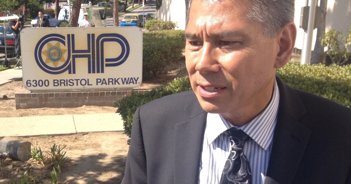 CHP beating renews focus on officers' mental health training | LAist