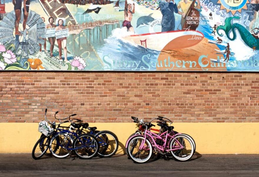 fiesta-hermosa-bikes.jpg