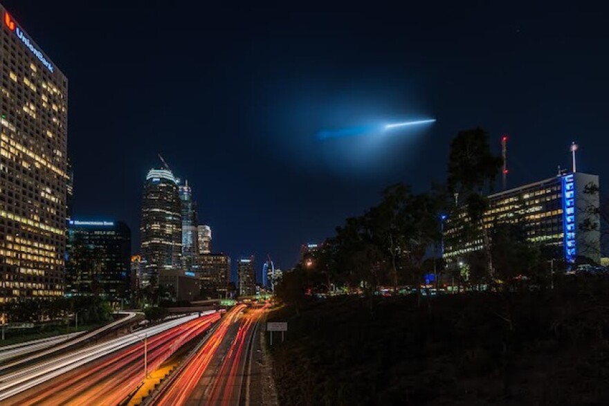 ufoHQ15.jpg