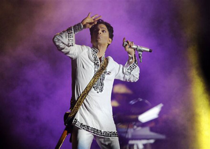 Prince opens Post-Oscar Party to Public