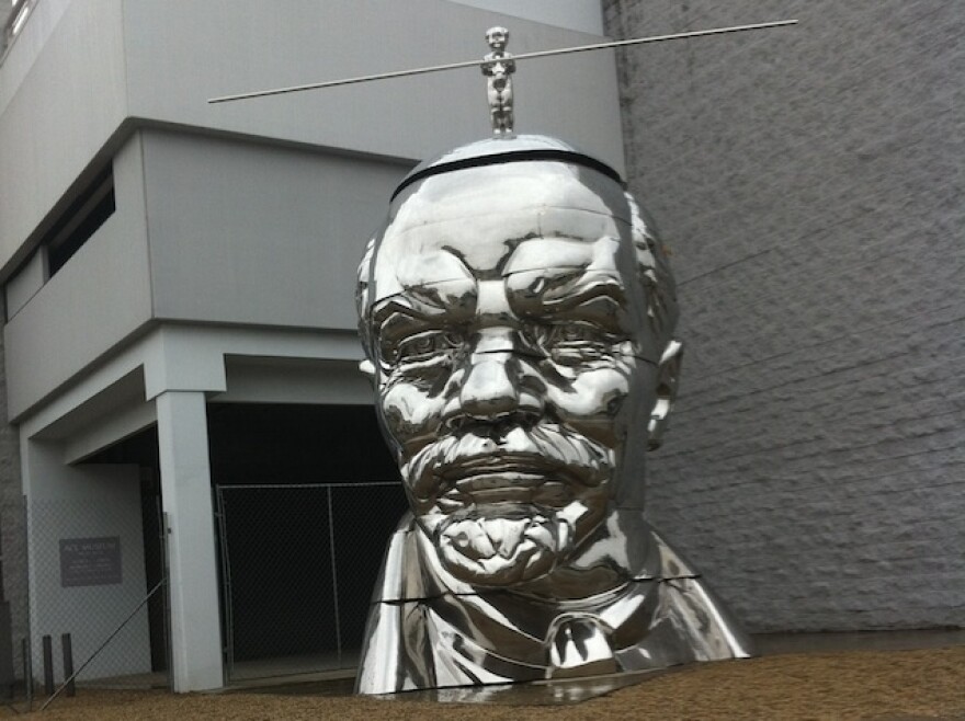Lenin-sculpture-AB.jpg