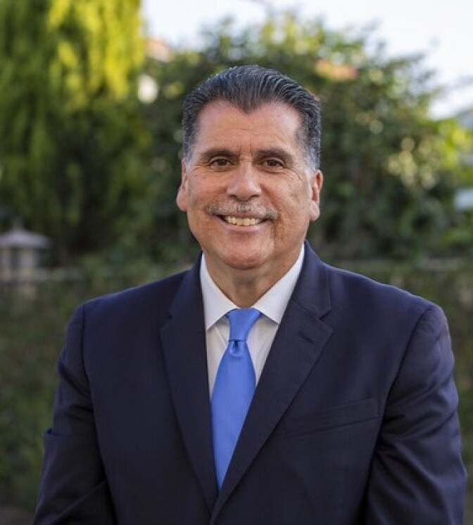 Robert Luna