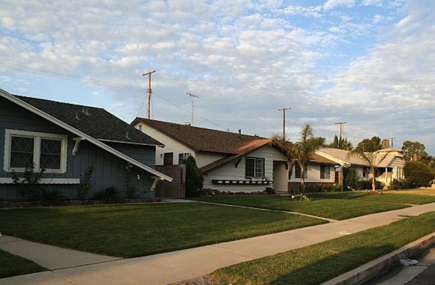 zrowhouses.jpg