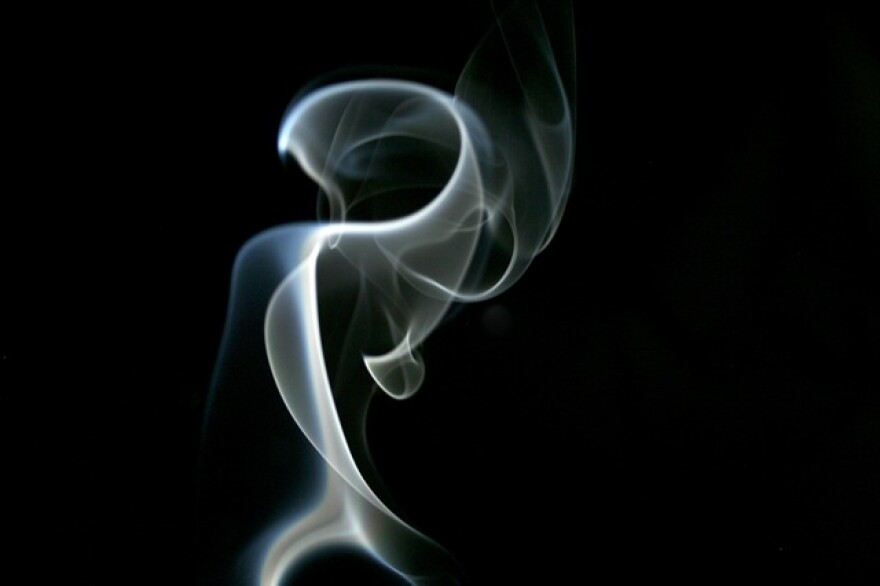 smoking_outdoors-los-angeles.jpg
