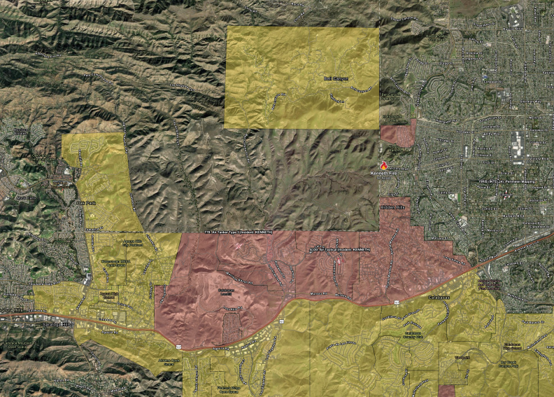 A map of the western part of LA with colors indicating evacuation zones.