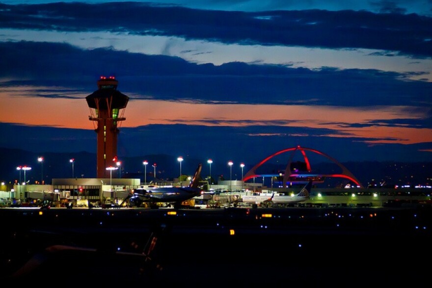 lax.jpg