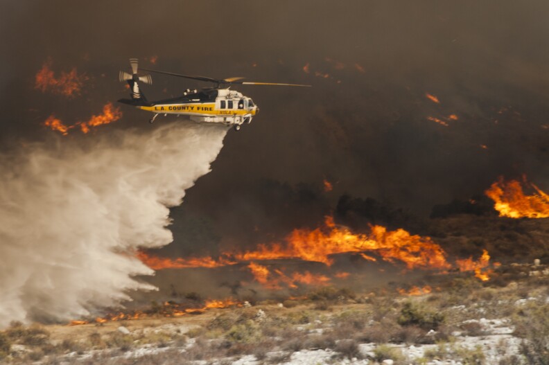 The edge of the Creek Fire continues to spread rapidly in Lakeview Terrace on Dec. 5, 2017.