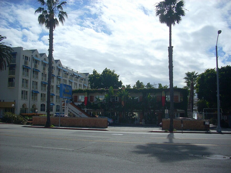 hotelCalifornia.jpg