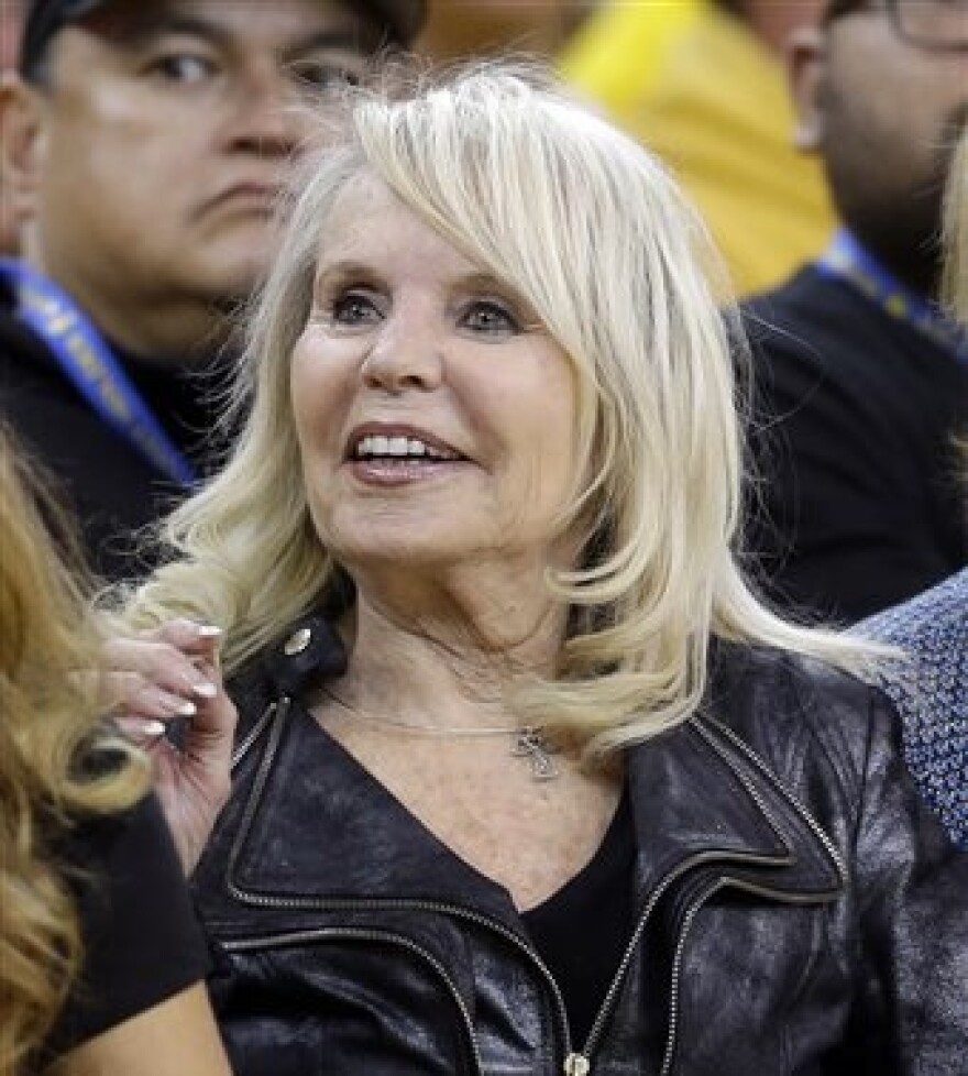 shelly-sterling4.jpg
