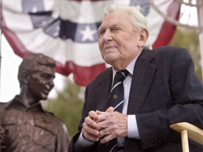 Griffith attends the 2003 unveiling of a bronze statue of the characters Andy and Opie from his hit TV series <em>The Andy Griffith Show</em> in Raleigh, N.C.