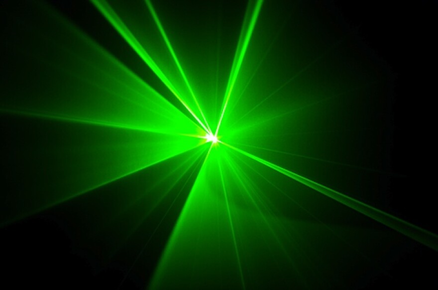 laser_shutterstock.jpg