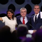 LIMA, PERU - SEPTEMBER 13:  Paris Mayor Anne Hidalgo, IOC President Thomas Bach and Los Angeles Mayor Eric Garcetti react after the confirmation of the tripartite agreement which awards Paris and LA with the Olympic Games of  2024 and 2028 during the 131th IOC Session - 2024 & 2028 Olympics Hosts Announcement at Lima Convention Centre on September 13, 2017 in Lima, Peru.  (Photo by Buda Mendes/Getty Images)