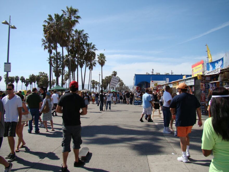 venice-beach-boardwalk.jpg
