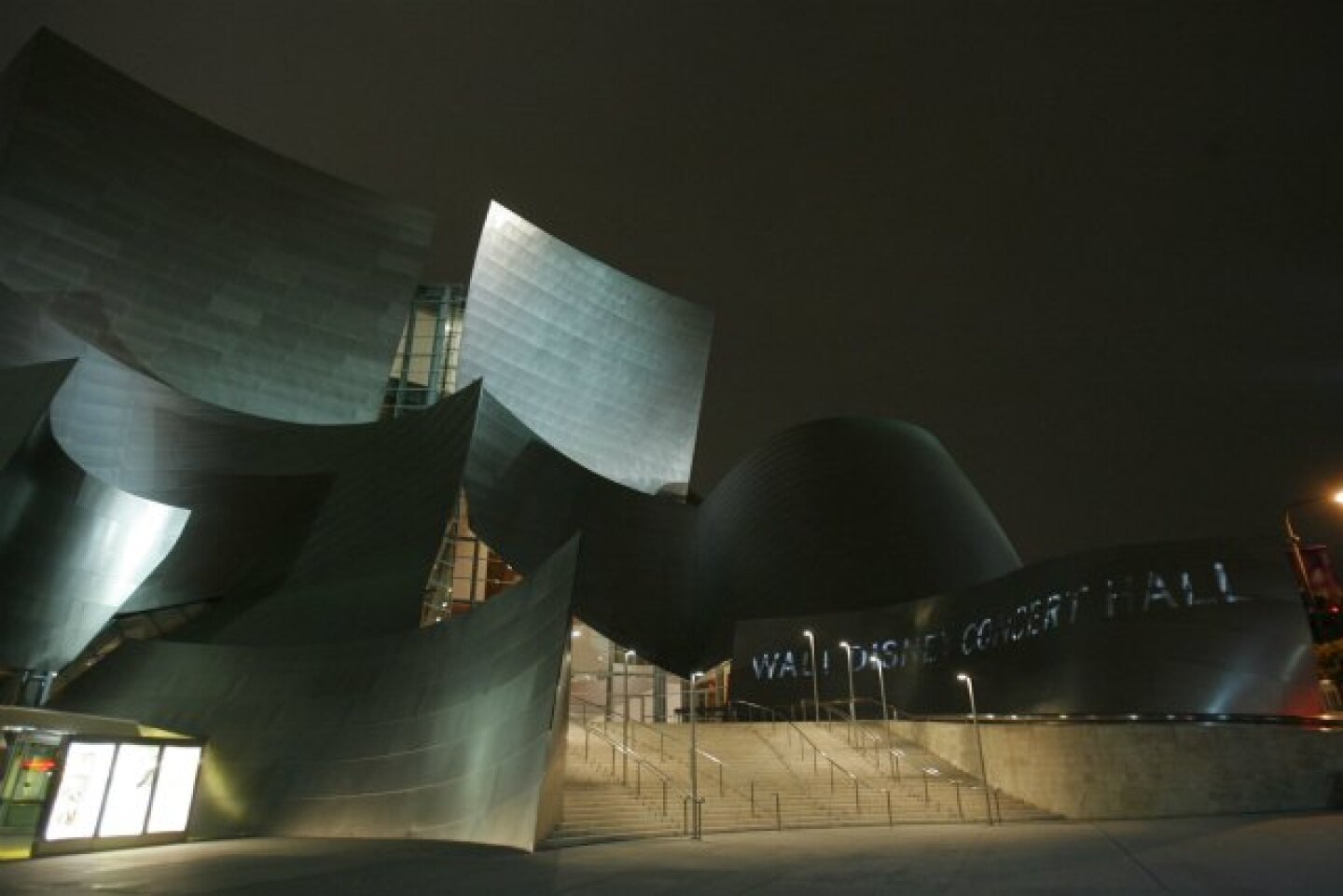 wdch-at-night_hi.jpg