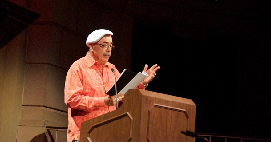 Juan Felipe Herrera reads Ferlinghetti at Litquake
