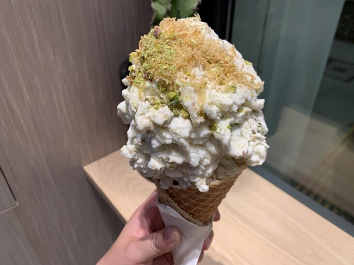 Sweet And Cheesy Knafeh Is An Ancient Dessert Going Big In Modern La Laist Sweet And Cheesy Knafeh Is An Ancient Dessert Going Big In Modern La Laist