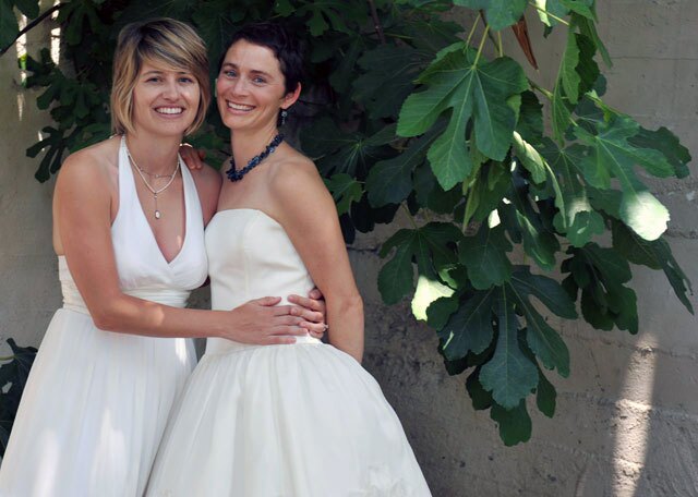 Same sex married couples count as unmarried partners on 2010 census