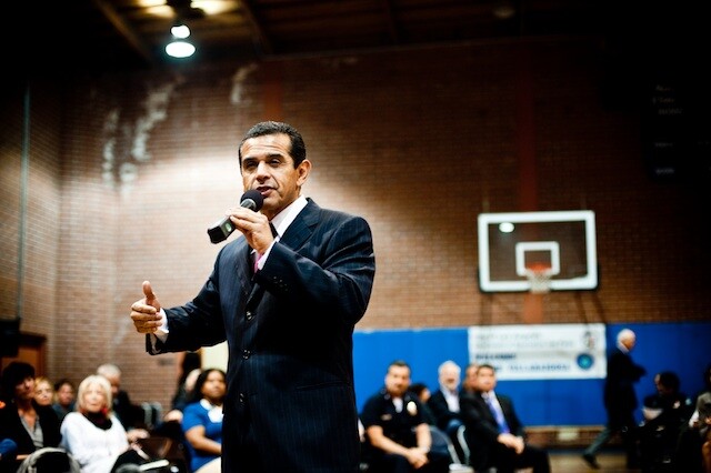 villaraigosa-blame-bankruptcy-los-angeles.jpg