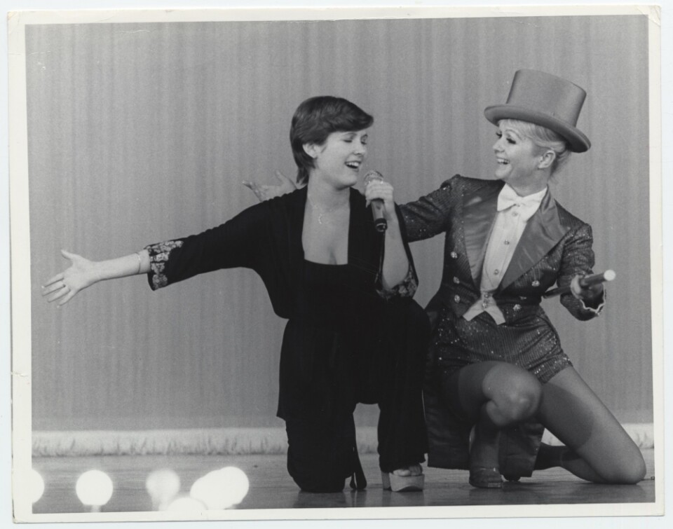 Carrie Fisher and Debbie Reynolds star in a documentary about their lives "Bright Lights."