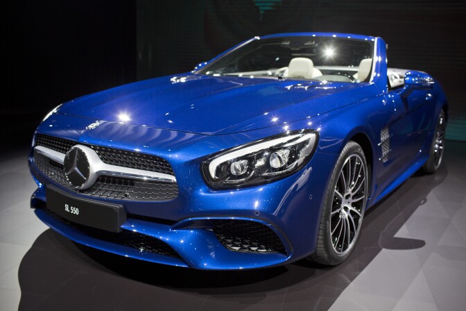 Mercedes' SL550 is on display during the Los Angeles Auto Show on Wednesday, Nov. 18, 2015 at the Los Angeles Convention Center.